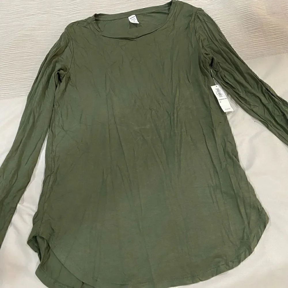 Olive long sleeve shirt